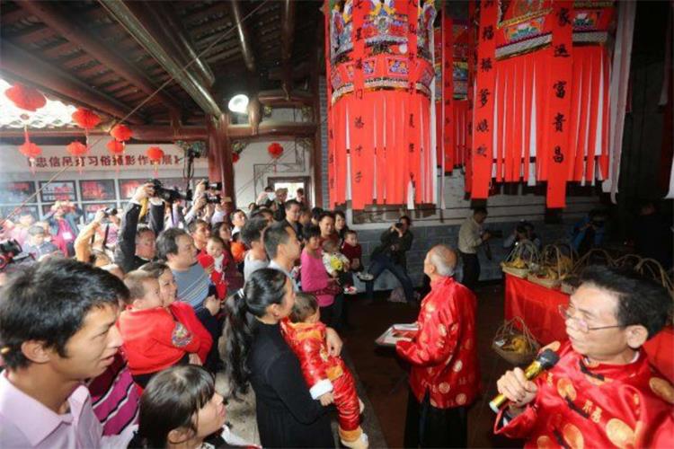 河源首屆忠信花燈民俗文化節(jié)——上燈儀式.jpg